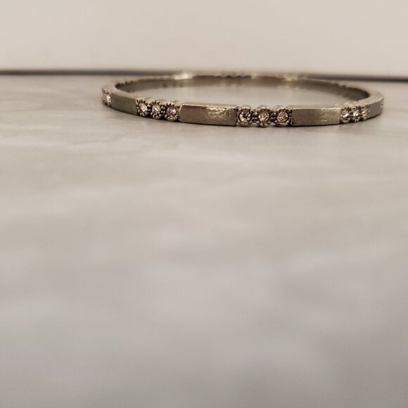 ✨ LOFT Silver Rhinestone Crystal Pave Skinny Bangle Bracelet ✨ - Picture 3 of 10